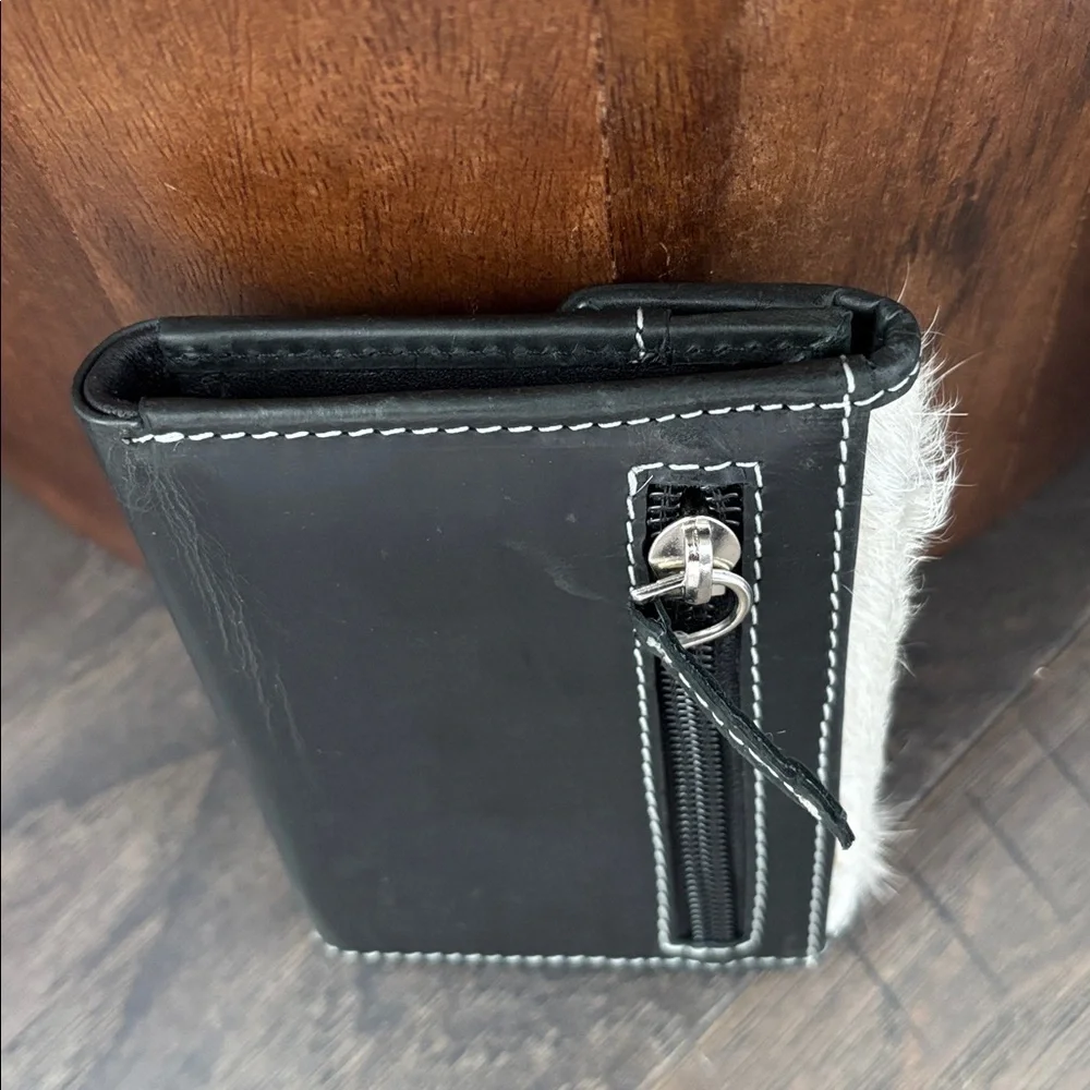 American Bison Hair on Hide,Genuine Leather,5 card,1 ID,bill,zip coin,,snap top